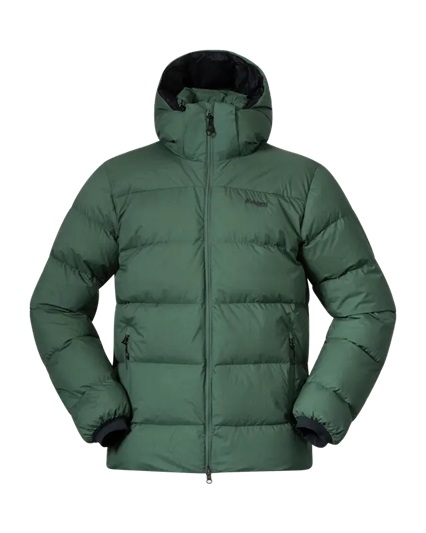 Lava Warm Down Jacket er den varmeste jakken i Lava-kolleksjonen, designet for å holde deg varm selv i kalde temperaturer.