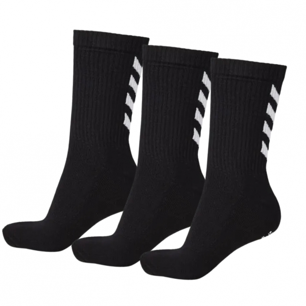 FUNDAMENTAL 3-PACK SOCK er en klassiker fra hummel som kombinerer komfort og funksjonalitet. Med fukttransport og støtte til fotbuen er disse sokkene perfekte for både sport og hverdagsbruk.