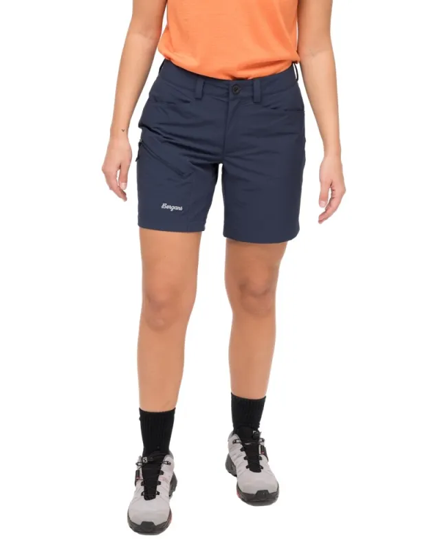 Bergans Vaagaa Light Softshell Shorts Til dame, Navy Blue